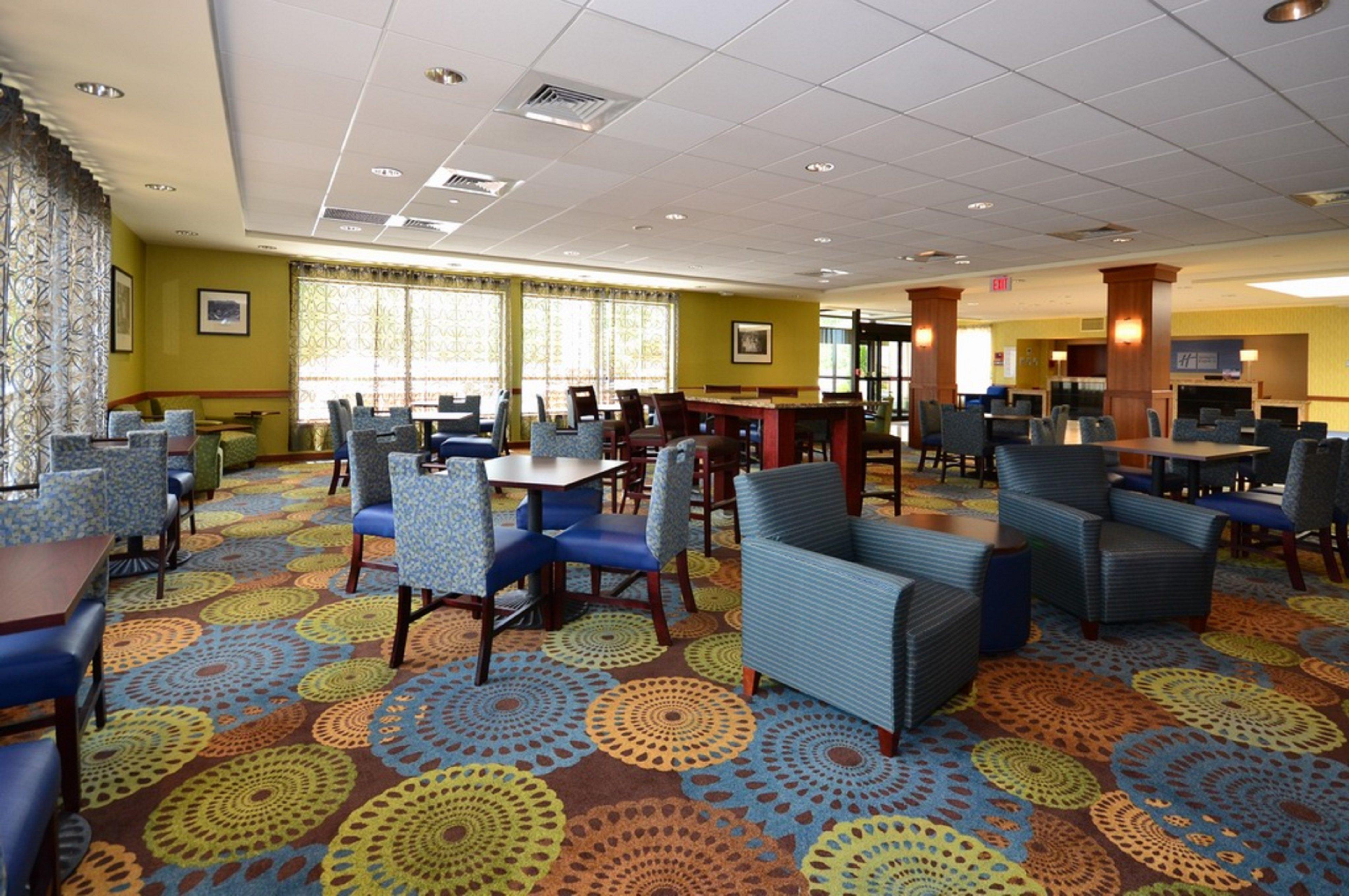 Holiday Inn Express Boston Brockton By Ihg Extérieur photo