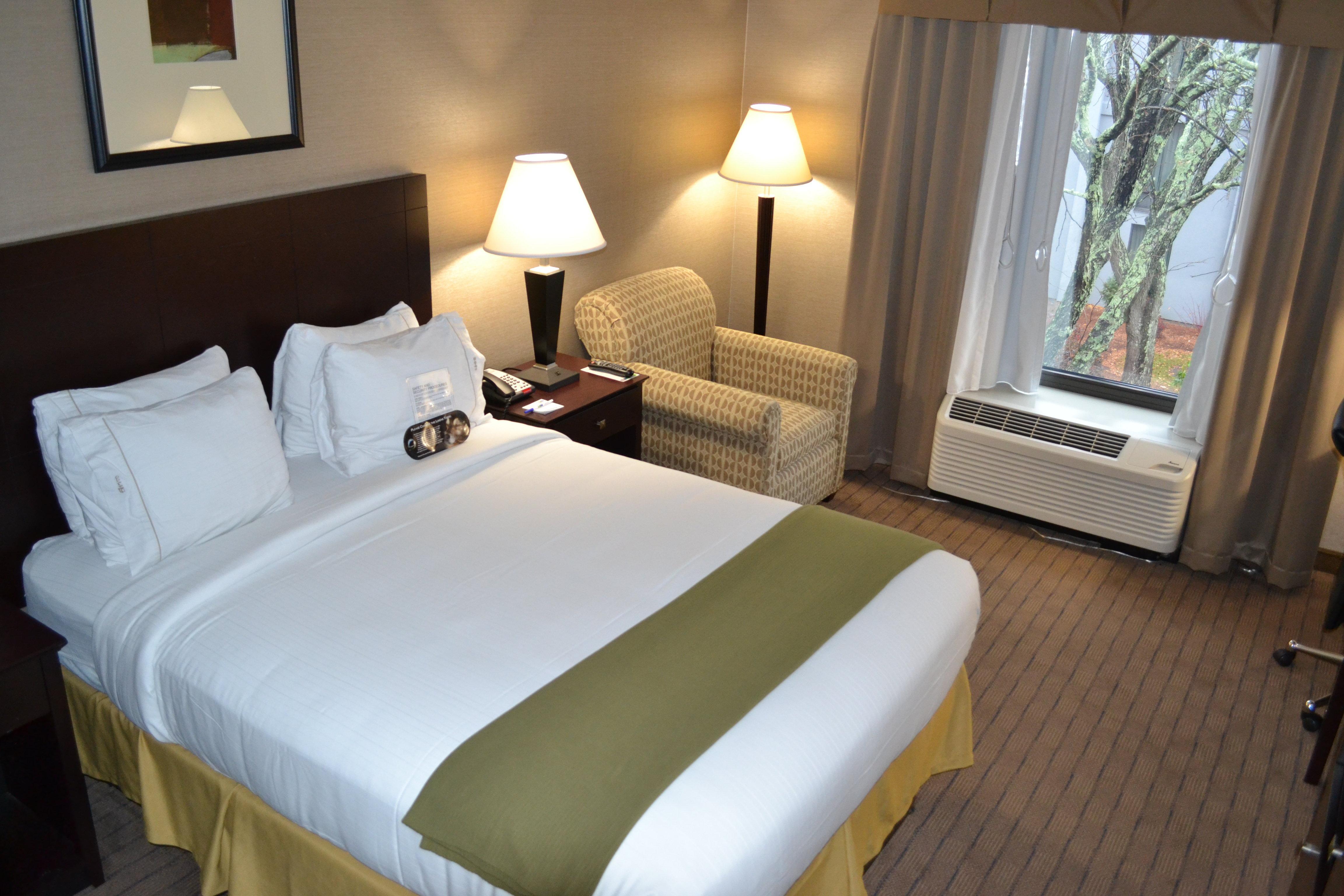 Holiday Inn Express Boston Brockton By Ihg Extérieur photo