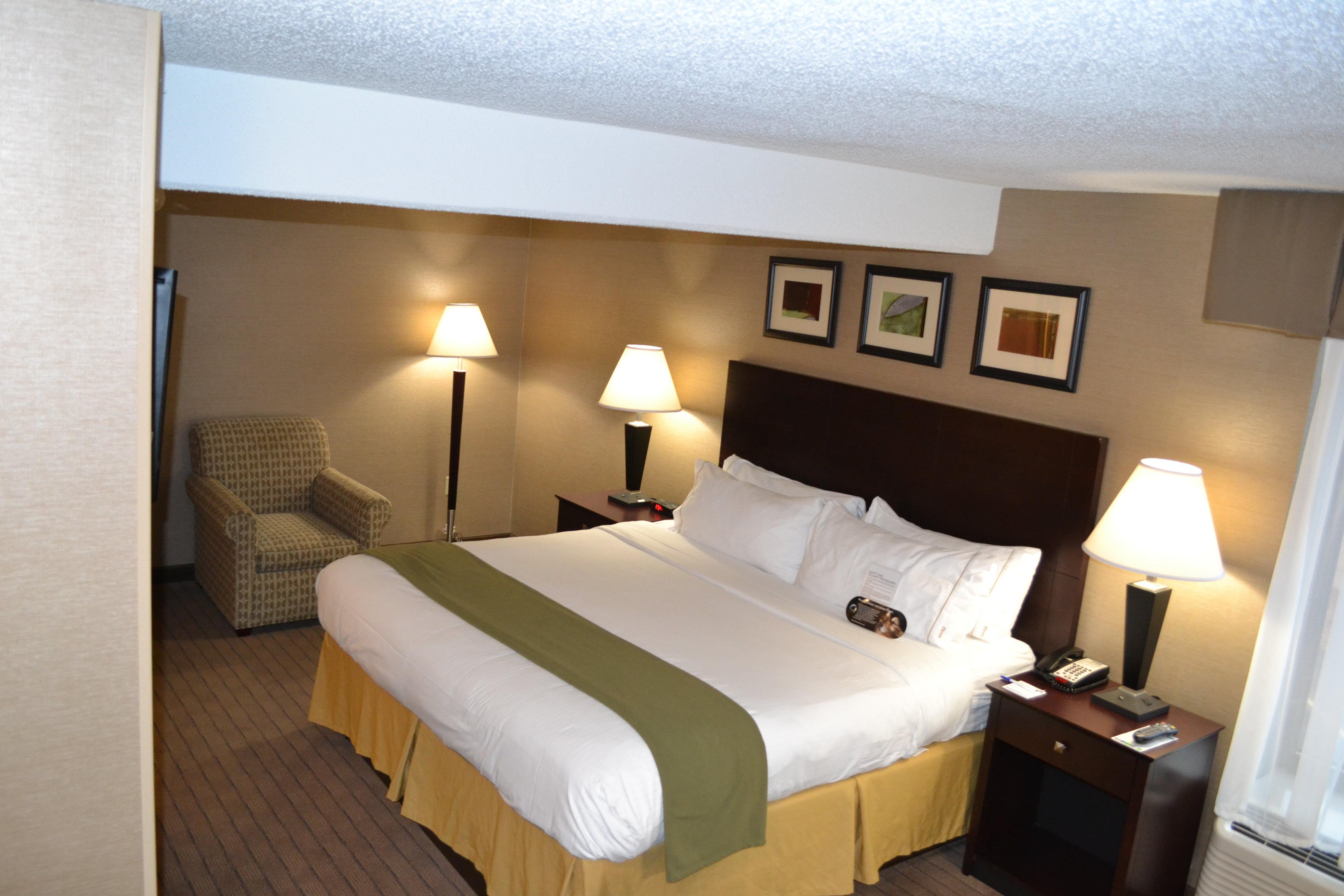 Holiday Inn Express Boston Brockton By Ihg Extérieur photo