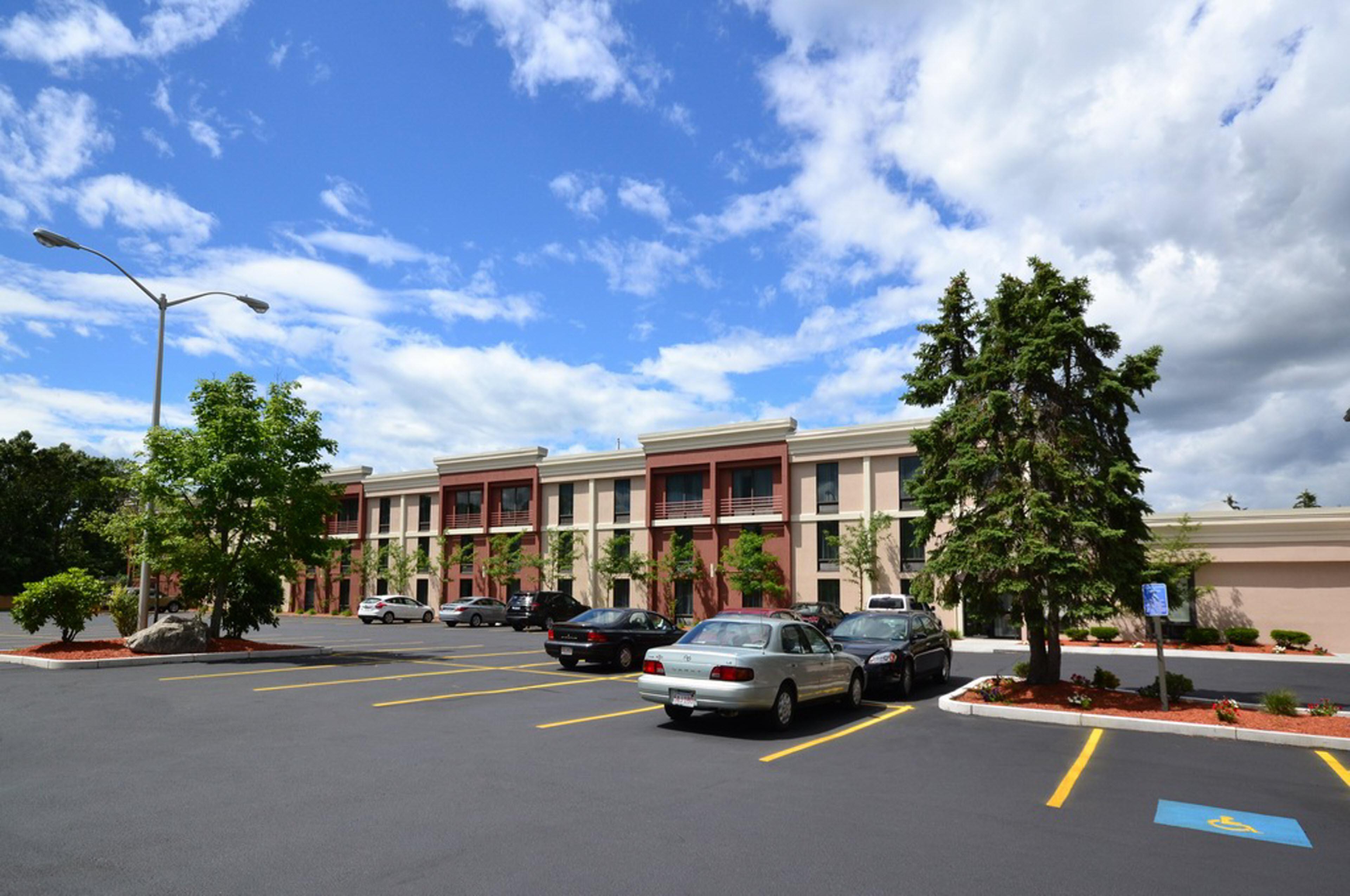 Holiday Inn Express Boston Brockton By Ihg Extérieur photo