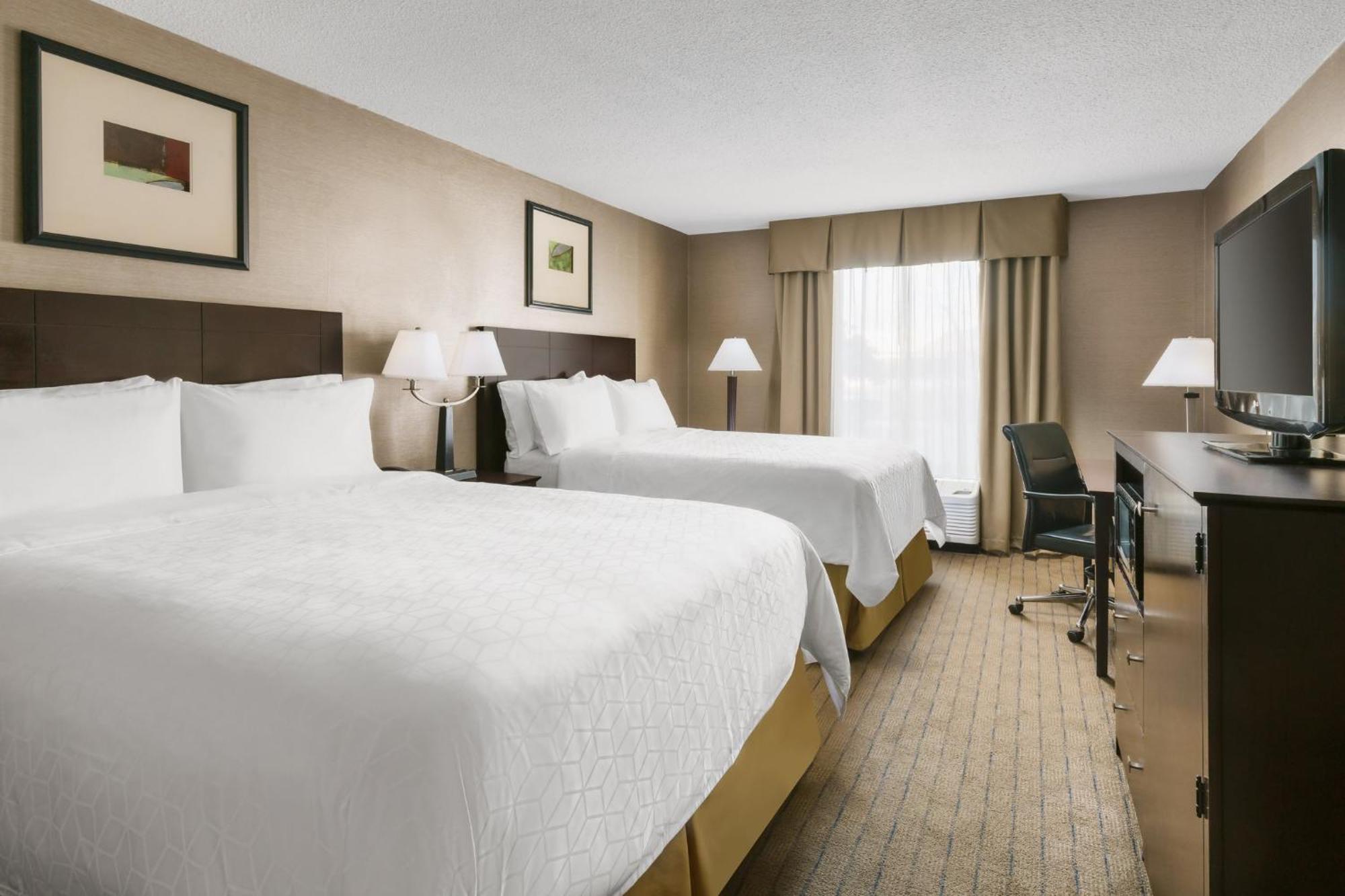 Holiday Inn Express Boston Brockton By Ihg Extérieur photo
